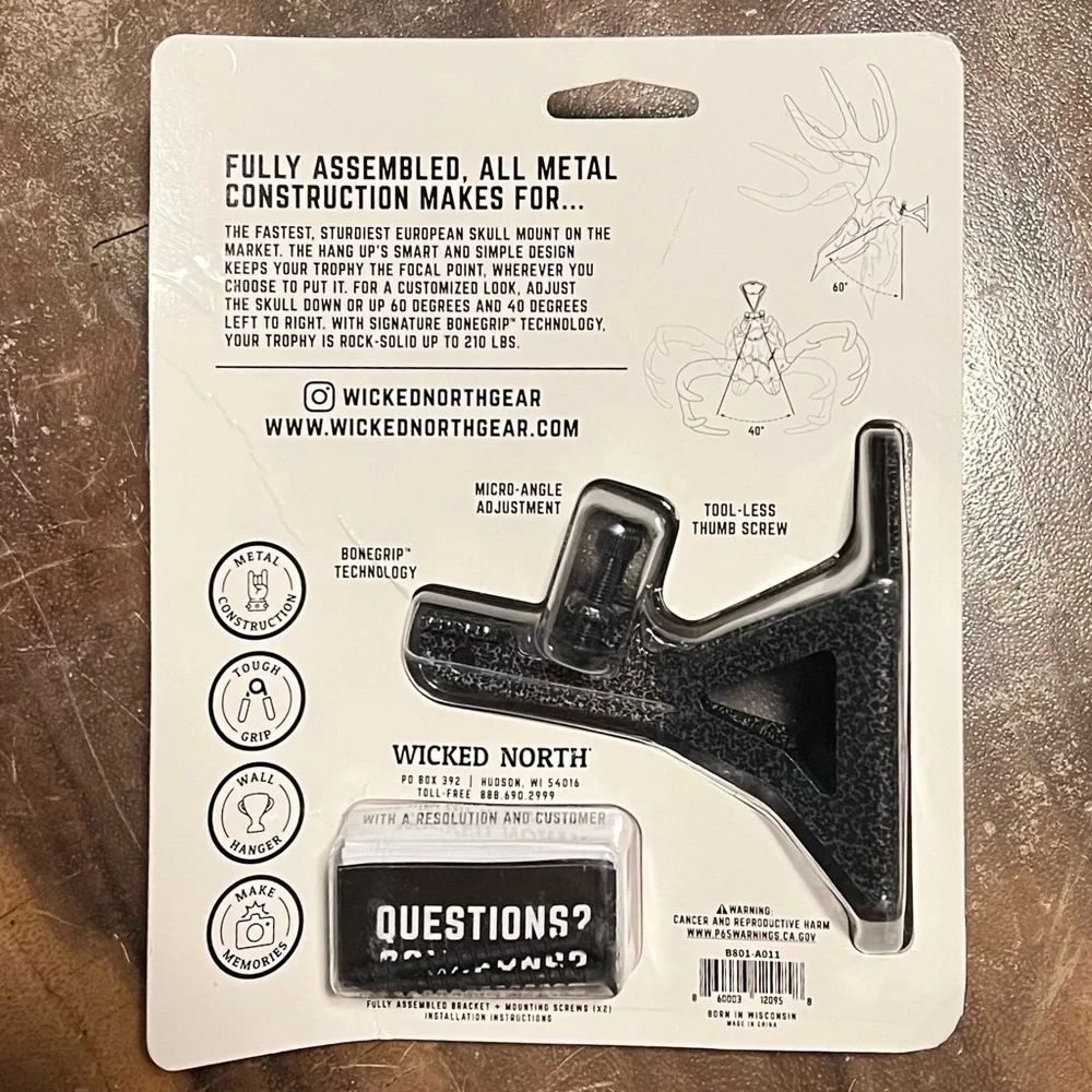 Wicked North “The Hand Up” Euro Mount – All Metal SM Medium Skull Trophy Display